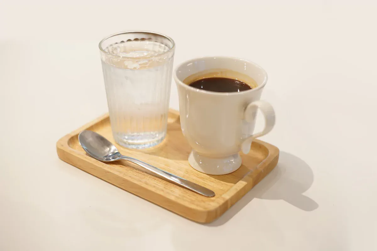 Cafe y agua